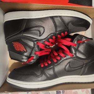 AIR JORDAN 1 MENS SIZE 11.5